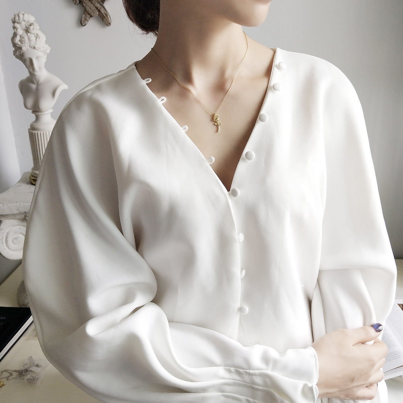 Rose Gold 925 Sterling Silver Minimal Flower Necklace – Elegant Women Jewelry